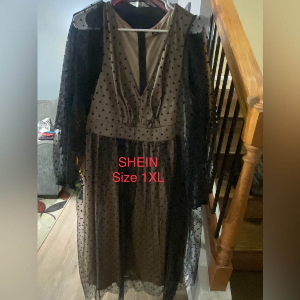 Black and beige polka dot dress size 1XL